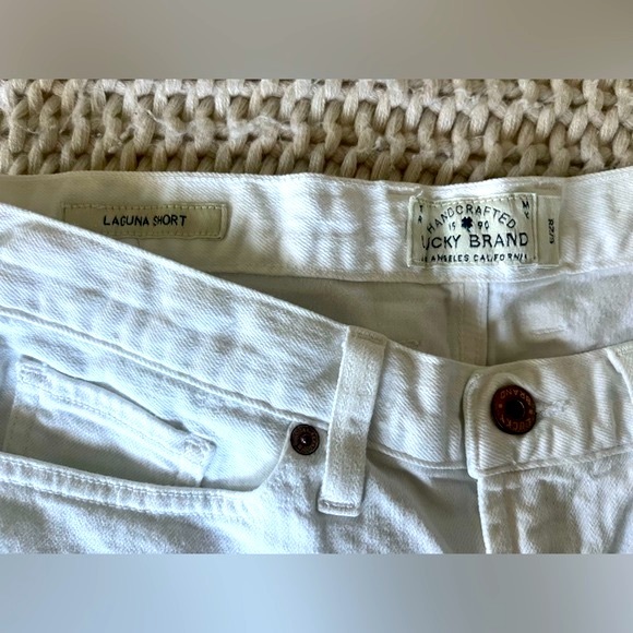 Lucky Brand White Jean Laguna Shorts with Fringe hem - Picture 4 of 6
